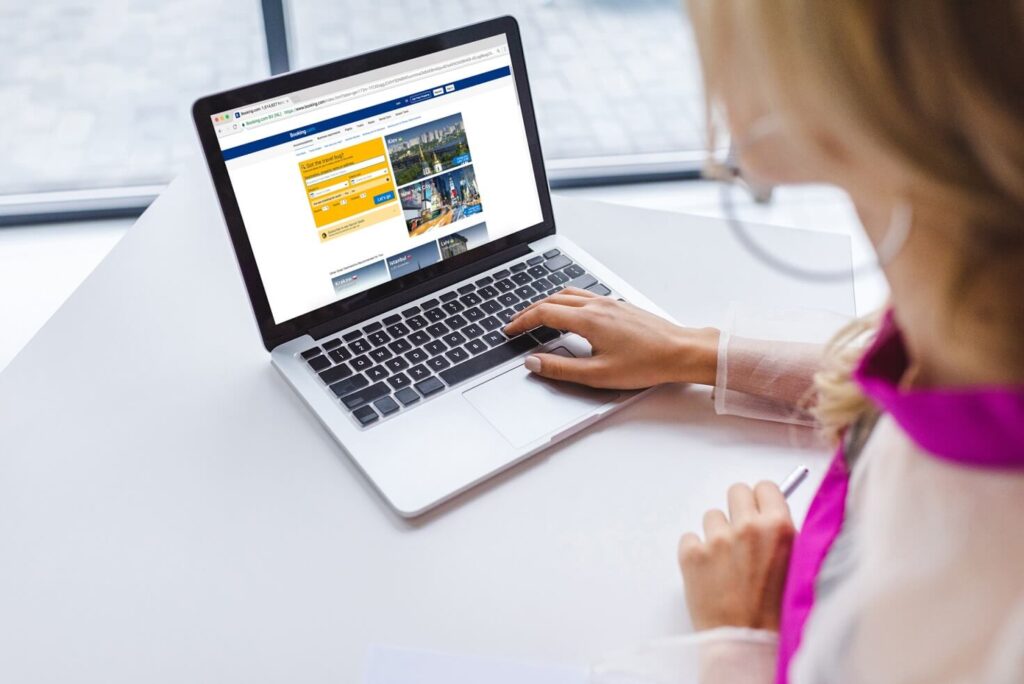 SharePoint Subsite vs Site: How They Differ From Each Other