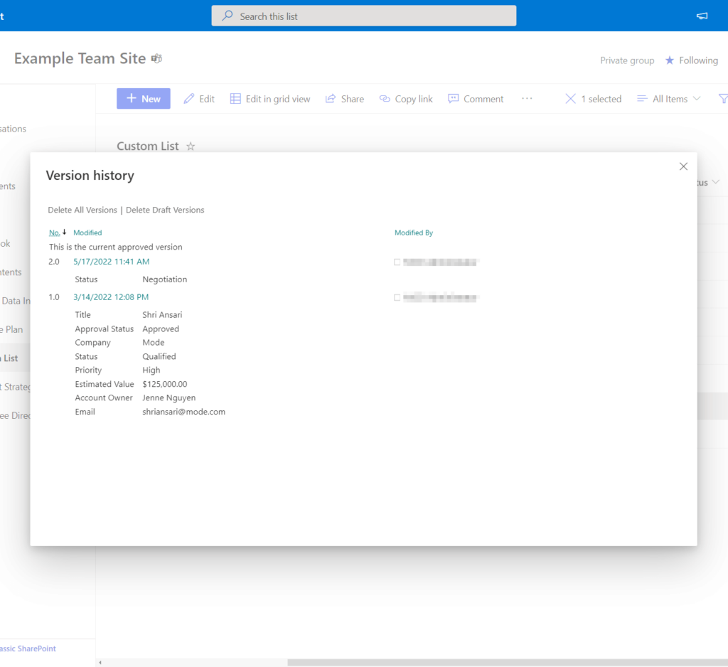 See the changed metadata in the version history of a list item