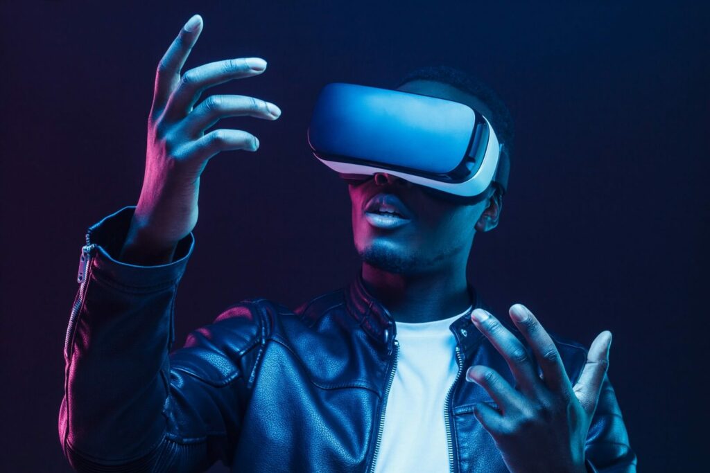 Introduction to Microsoft Mesh: Microsoft’s Metaverse for Teams
