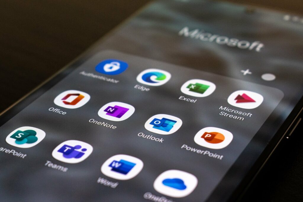 Microsoft 365 Tools Overview: The Ultimate Guide (2023)