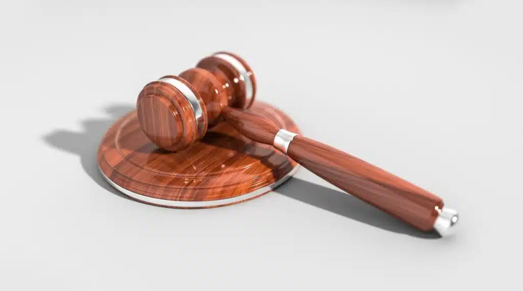 SharePoint Legal Document Management (Beginner’s Guide)